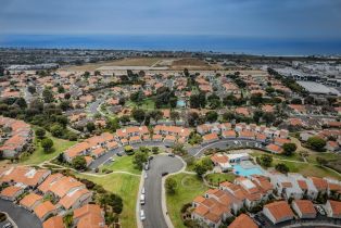 , 901 Caminito Madrigal, Carlsbad, CA 92011 - 26