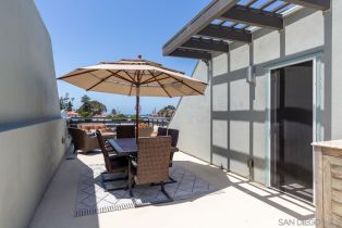 , 2579 State st, Carlsbad, CA 92008 - 24