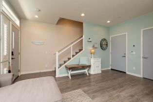 , 2579 State st, Carlsbad, CA 92008 - 3