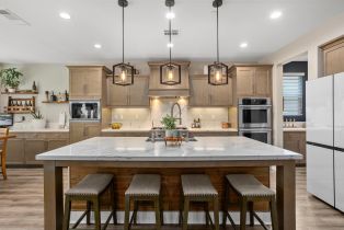 Single Family Residence, 303 Ventasso way, Fallbrook, CA 92028 - 10