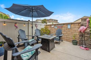 Single Family Residence, 303 Ventasso way, Fallbrook, CA 92028 - 4