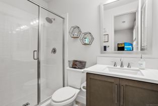 Single Family Residence, 303 Ventasso way, Fallbrook, CA 92028 - 8