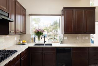 Single Family Residence, 4640 Sunburst rd, Carlsbad, CA 92008 - 10