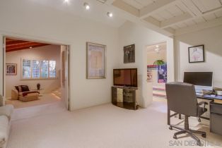 Single Family Residence, 15943 Ranch Hollow rd, Poway, CA 92064 - 33