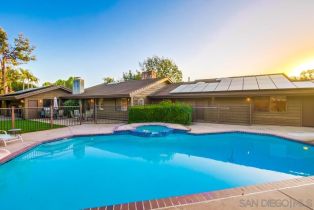 Single Family Residence, 15943 Ranch Hollow rd, Poway, CA 92064 - 68