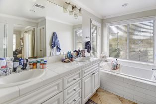 Single Family Residence, 7052 Whitewater, Carlsbad, CA 92011 - 19