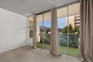 Condominium, 2510 Torrey pnes, La Jolla, CA 92037 - 10