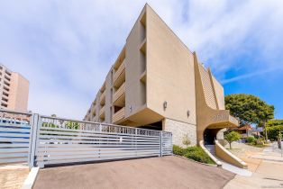 Condominium, 2510 Torrey pnes, La Jolla, CA 92037 - 5