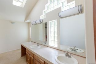 Single Family Residence, 526 Saxony rd, Encinitas, CA 92024 - 50