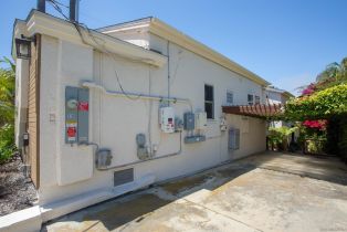 Single Family Residence, 526 Saxony rd, Encinitas, CA 92024 - 73