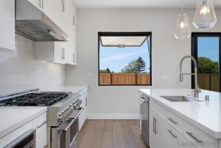 Single Family Residence, 1752 Whaley st, Oceanside, CA 92054 - 6