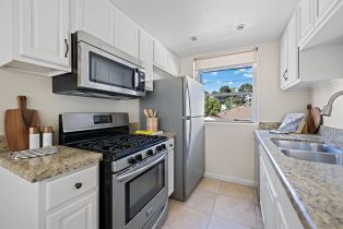 Condominium, 410 S Freeman st, Oceanside, CA 92054 - 5