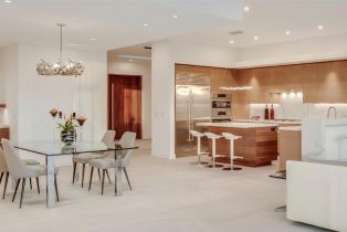 , 8665 Glenwick ln, La Jolla, CA 92037 - 5