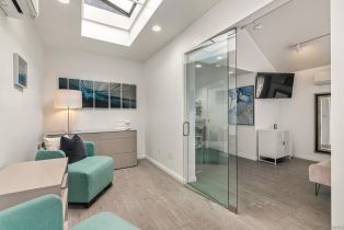 , 1264 Prospect st, La Jolla, CA 92037 - 6