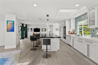 , 7982 Roseland dr, La Jolla, CA 92037 - 9