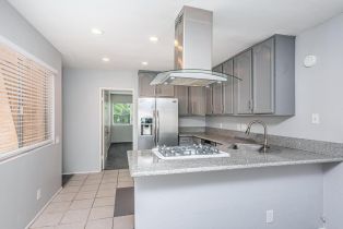 , 7349 Fay ave, La Jolla, CA 92037 - 6