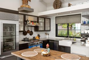 , 111 Little Orphan aly, Del Mar, CA 92014 - 7