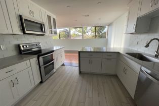 , 2420 Torrey Pines rd, La Jolla, CA 92037 - 4