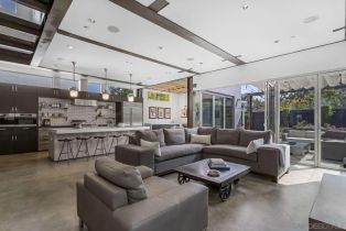 , 1028 23Rd st, Santa Monica, CA 90403 - 5