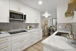 Condominium, 8263 Camino Del Oro, La Jolla, CA 92037 - 8