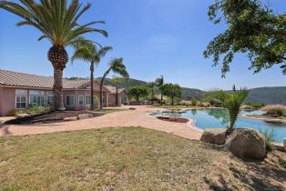 Single Family Residence, 26335 Englemann rd, Valley Center, CA 92082 - 4