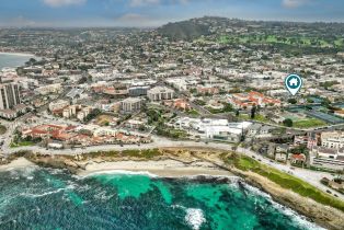 Condominium, 7635 Draper ave, La Jolla, CA 92037 - 11