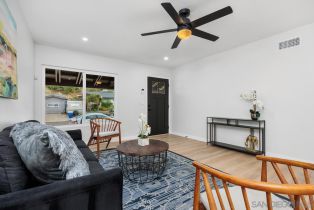 Single Family Residence, 13417 Silver Lake dr, Poway, CA 92064 - 4