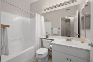 Condominium, 9229 Regents rd, La Jolla, CA 92037 - 26