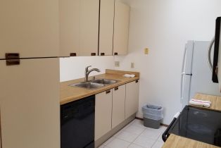 , 8328 Regents rd, La Jolla, CA 92122 - 5