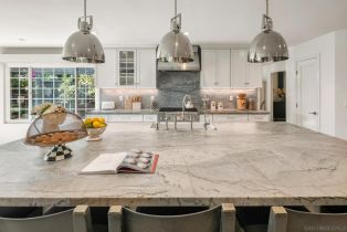 Single Family Residence, 8590 Cliffridge ave, La Jolla, CA 92037 - 12