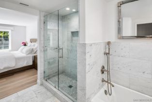 Single Family Residence, 8590 Cliffridge ave, La Jolla, CA 92037 - 32