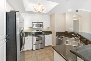 , 9253 Regents rd, La Jolla, CA 92037 - 3