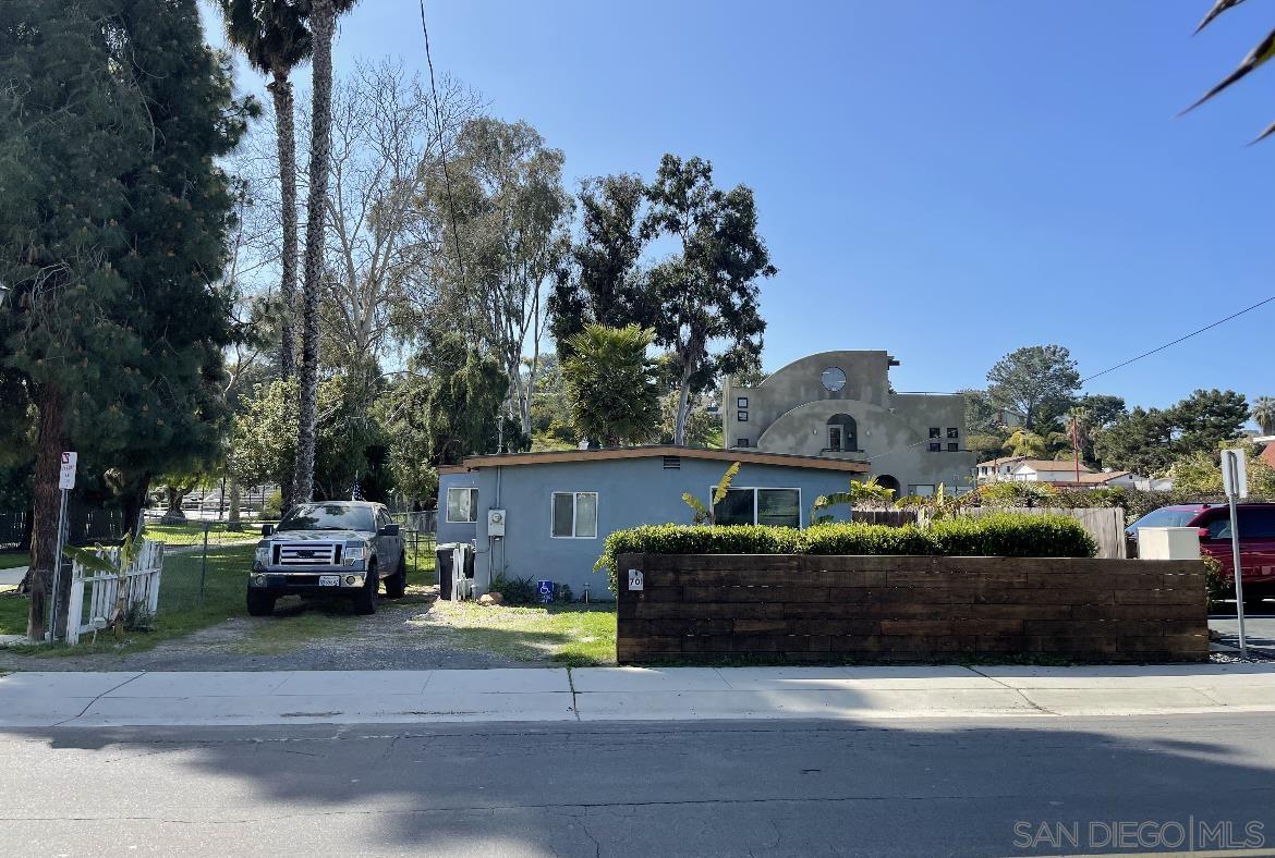 Single Family Residence, 701 Valley ave, Solana Beach, CA 92075 - 1