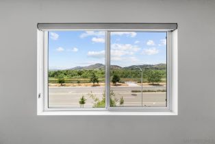 Single Family Residence, 35052 Hacienda hts, Fallbrook, CA 92028 - 23