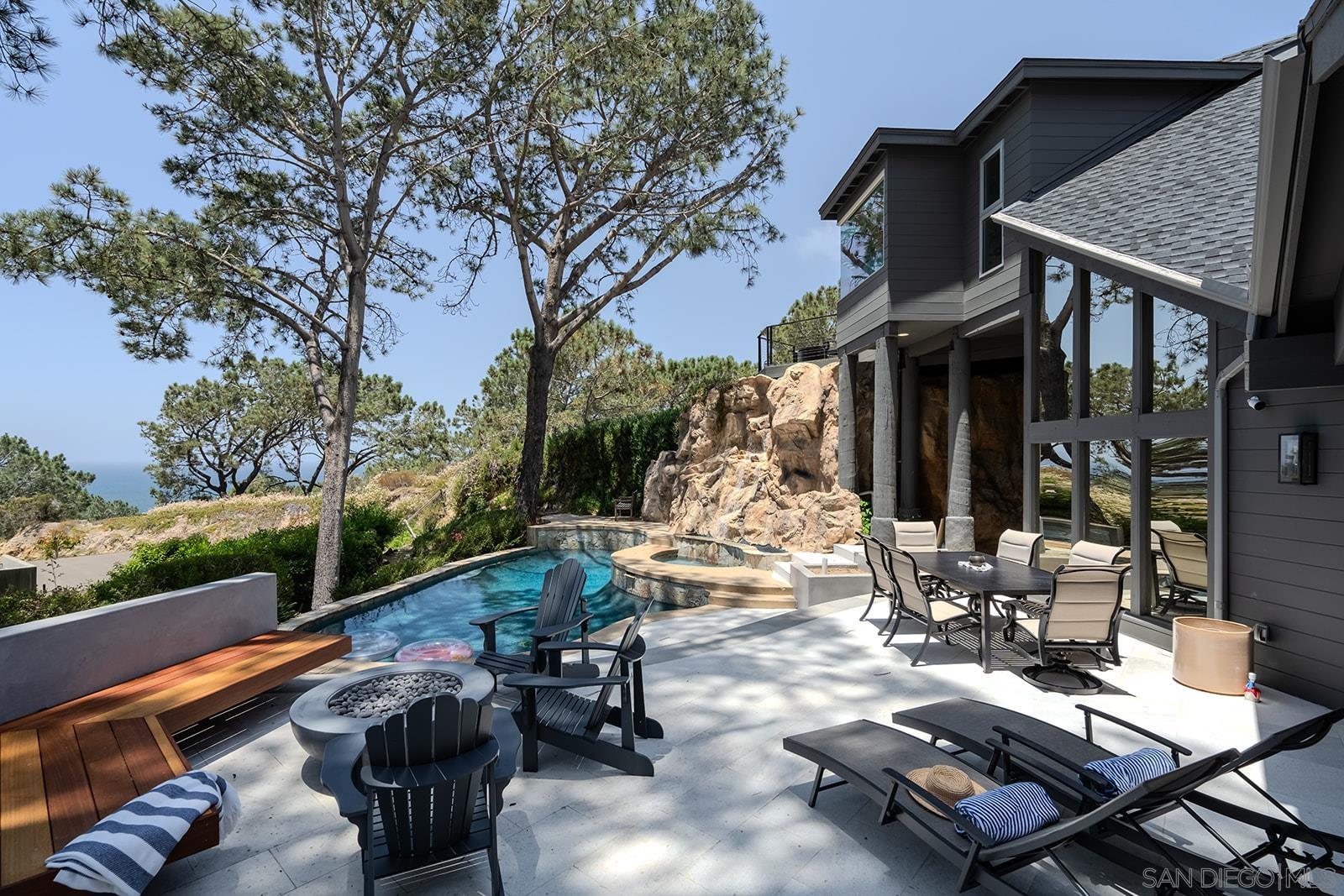 Single Family Residence, 390 Hidden Pines rd, Del Mar, CA 92014 - 1