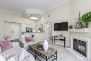 Condominium, 9253 Regents rd, La Jolla, CA 92037 - 7