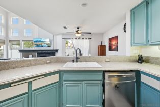 Condominium, 4635 Los Alamos, Oceanside, CA 92057 - 9