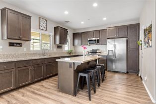 Single Family Residence, 216 Oberlander way, Fallbrook, CA 92028 - 3