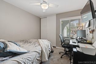 Single Family Residence, 13637 Los Olivos ave, Poway, CA 92064 - 24