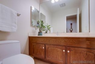 Single Family Residence, 16657 Valle Verde rd, Poway, CA 92064 - 37