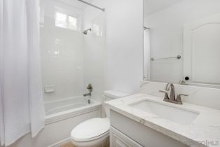 Single Family Residence, 6213 Paseo Privado, Carlsbad, CA 92009 - 46