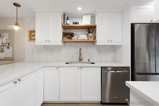 Condominium, 2383 Altisma way, Carlsbad, CA 92009 - 6