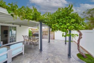 Single Family Residence, 15380 Via La Gitano, Poway, CA 92064 - 31