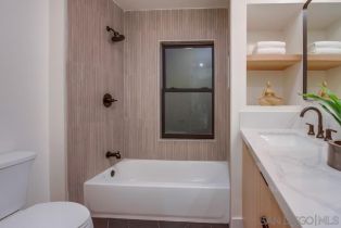 Single Family Residence, 1429 Trabert Ranch rd, Encinitas, CA 92024 - 41