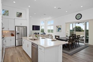 Condominium, 13062 Olympus Cir., Poway, CA  Poway, CA 92064