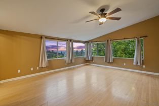 , 6430 La Jolla Scenic Dr S, La Jolla, CA 92037 - 24