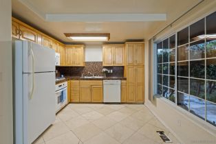 , 6430 La Jolla Scenic Dr S, La Jolla, CA 92037 - 37