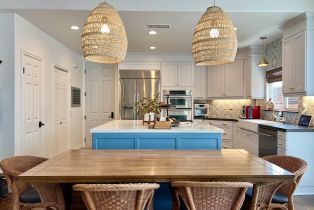 , 517 Cedros, Solana Beach, CA 92075 - 5