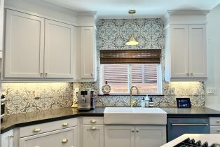 , 517 Cedros, Solana Beach, CA 92075 - 7