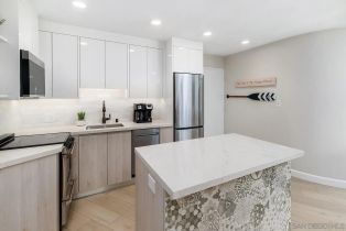 Condominium, 8040 Girard ave, La Jolla, CA 92037 - 5